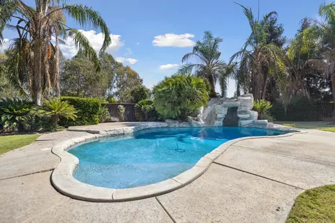 Exterior - 1163 N Belmont Rd, Exeter, CA 93221 photo 10 of 15