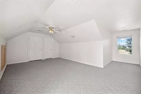 Bedroom - 1163 N Belmont Rd, Exeter, CA 93221 photo 7 of 7