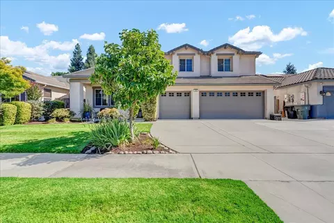 129 E Reese Ave, Visalia, CA 93277