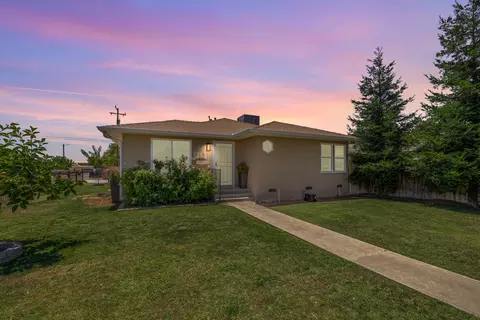 1101 Wilson Ave, Bakersfield, CA 93308