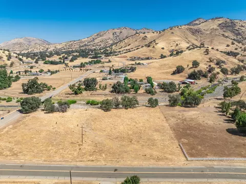 Elwood Road, Sanger, CA 93657 photo 2