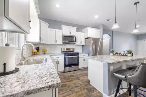 3439 E Grove Ave, Visalia, CA 93292 photo 16