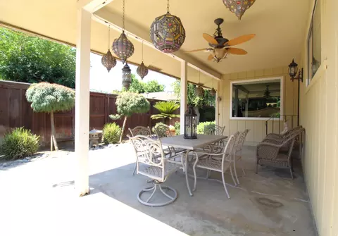 Exterior - 700 Sequoia Dr, Exeter, CA 93221 photo 4 of 10