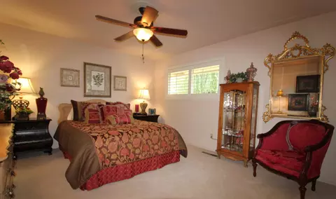 Bedroom - 700 Sequoia Dr, Exeter, CA 93221 photo 5 of 8