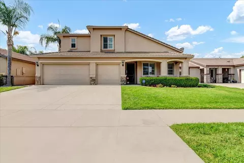 3901 W Elkhorn Ave, Visalia, CA 93277