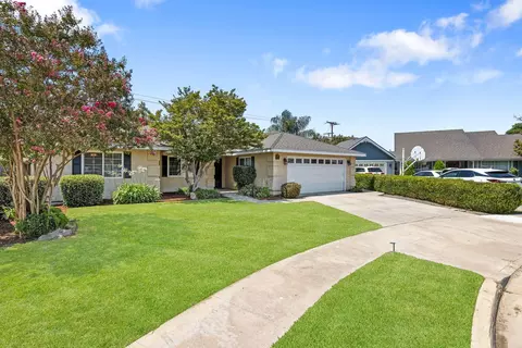 337 Mark Twain Ave, Tulare, CA 93274