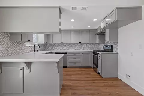 1355 E Birch Ave, Tulare, CA 93274 photo 18