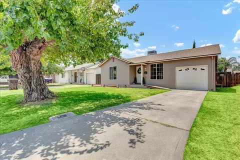 909 N 2nd St, Porterville, CA 93257