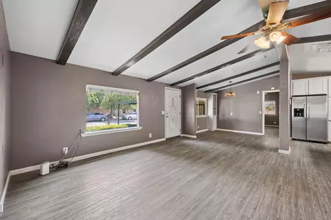Living - 825 W Walnut Ave, Visalia, CA 93277 photo 3 of 6