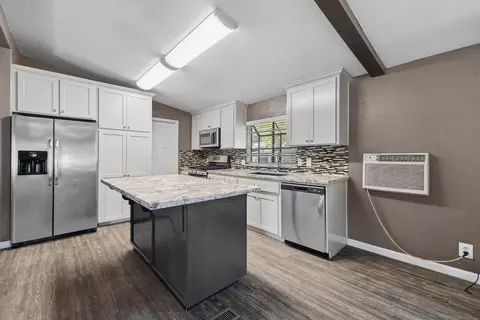 Kitchen - 825 W Walnut Ave, Visalia, CA 93277 photo 1 of 4
