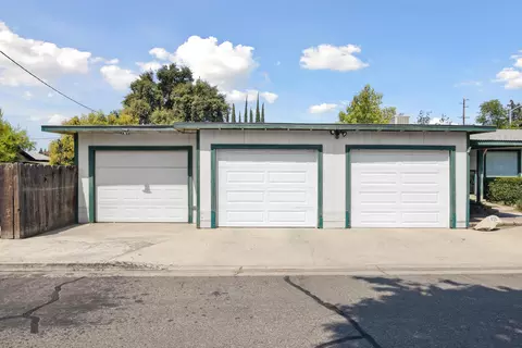 Other - 825 W Walnut Ave, Visalia, CA 93277 photo 2 of 3