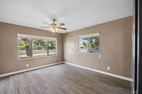 Living - 825 W Walnut Ave, Visalia, CA 93277 photo 6 of 6