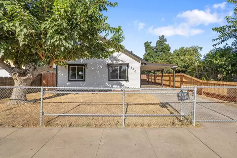 340 N Linnell Ave, Farmersville, CA 93223