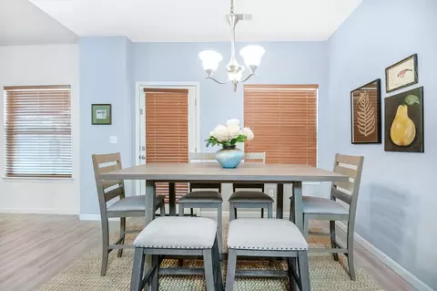 Dining - 530 Village Ct, Exeter, CA 93221 photo 1 of 2