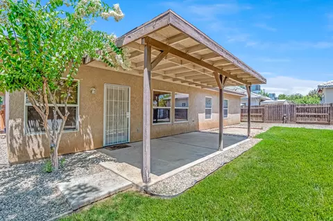 Exterior - 530 Village Ct, Exeter, CA 93221 photo 7 of 7
