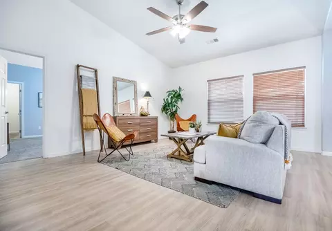 Other - 530 Village Ct, Exeter, CA 93221 photo 3 of 13