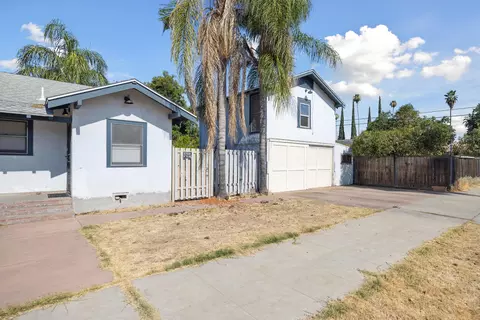 Exterior - 3955 E Balch Ave, Fresno, CA 93702 photo 4 of 7