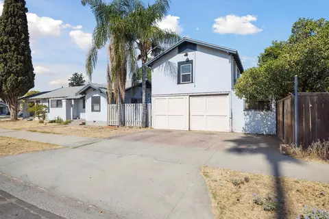 Exterior - 3955 E Balch Ave, Fresno, CA 93702 photo 5 of 7