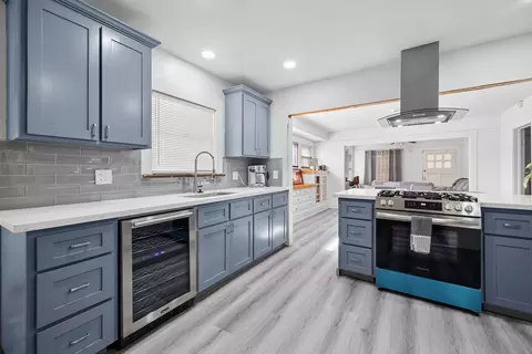 Kitchen - 3955 E Balch Ave, Fresno, CA 93702 photo 3 of 4