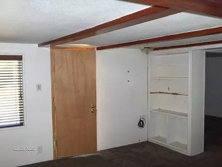 Living - 35261 Pine Dr, Springville, CA 93265 photo 1 of 3
