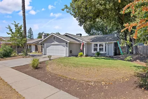 2111 S Conyer Ct, Visalia, CA 93277