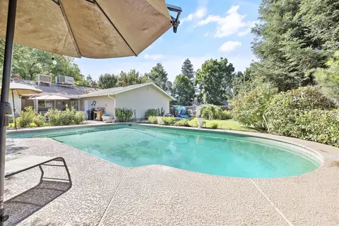 Exterior - 514 S Francis Ave, Exeter, CA 93221 photo 9 of 21