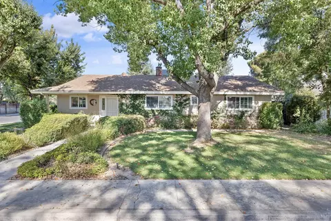 514 S Francis Ave, Exeter, CA 93221