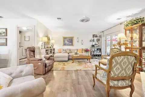 Living - 514 S Francis Ave, Exeter, CA 93221 photo 2 of 4