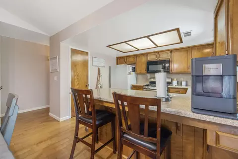 2616 E Tulare Ave, Visalia, CA 93292 photo 10