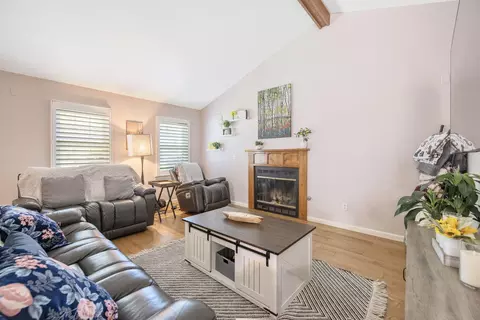 2616 E Tulare Ave, Visalia, CA 93292 photo 5