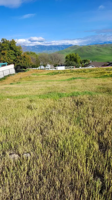 lot Apt 120 High Sierra Dr, Exeter, CA 93221 photo 2