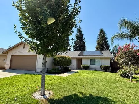 2341 N Jacob Ct, Visalia, CA 93291