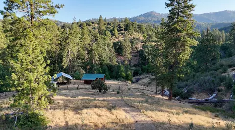 000 Whitaker Forest Rd, Miramonte, CA 93641