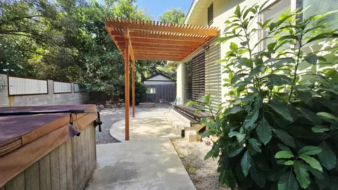 Exterior - 42690 Heidi Dr, Three Rivers, CA 93271 photo 19 of 26