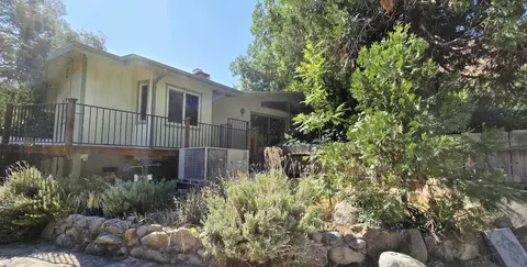 42690 Heidi Dr, Three Rivers, CA 93271