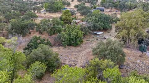 View/Area - 43600 Kaweah River Drive Dr, Three Rivers, CA 93271 photo 2 of 3