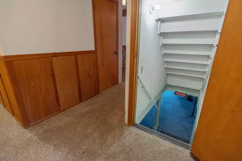 Entry Way - 43600 Kaweah River Drive Dr, Three Rivers, CA 93271 photo 6 of 9