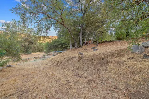Exterior - 43600 Kaweah River Drive Dr, Three Rivers, CA 93271 photo 26 of 27