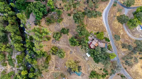 View/Area - 43600 Kaweah River Drive Dr, Three Rivers, CA 93271 photo 1 of 3