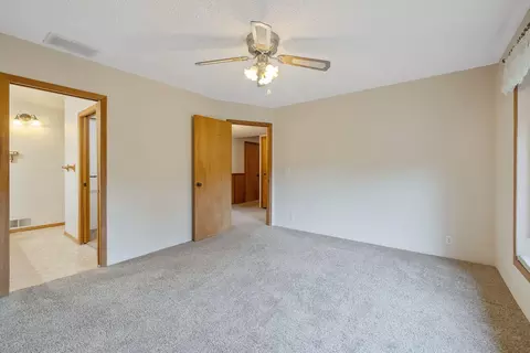 Bedroom - 43600 Kaweah River Drive Dr, Three Rivers, CA 93271 photo 2 of 6