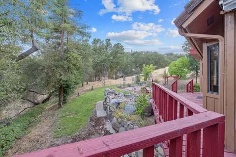 Exterior - 43600 Kaweah River Drive Dr, Three Rivers, CA 93271 photo 13 of 27