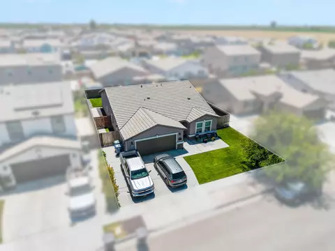 2255 Chism Ave, Tulare, CA 93274 photo 3