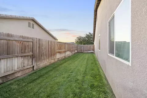 2255 Chism Ave, Tulare, CA 93274 photo 21