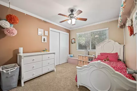 Bedroom - 1121 E Paradise Ave, Visalia, CA 93292 photo 2 of 4