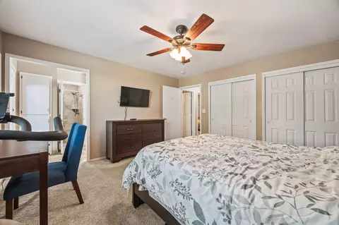 Bedroom - 1121 E Paradise Ave, Visalia, CA 93292 photo 4 of 4
