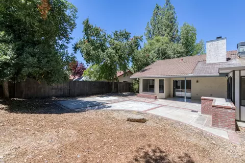 2536 Barstow Ave, Clovis, CA 93611 photo 31