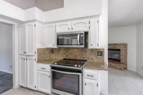 2536 Barstow Ave, Clovis, CA 93611 photo 16