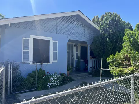 400 S I St, Exeter, CA 93221