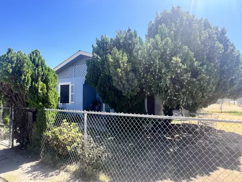 400 S I St, Exeter, CA 93221 photo 2