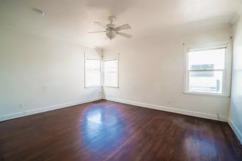 Bedroom - 895 E Cross Ave, Tulare, CA 93274 photo 2 of 8